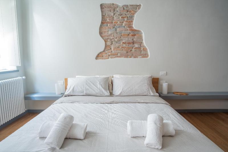 Chill in Tuscany - image 20