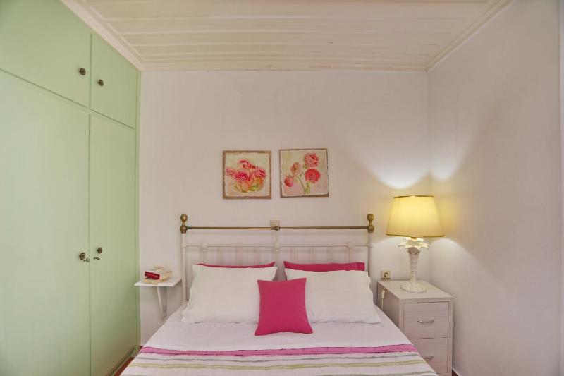Spring Bliss Garden House - image 11