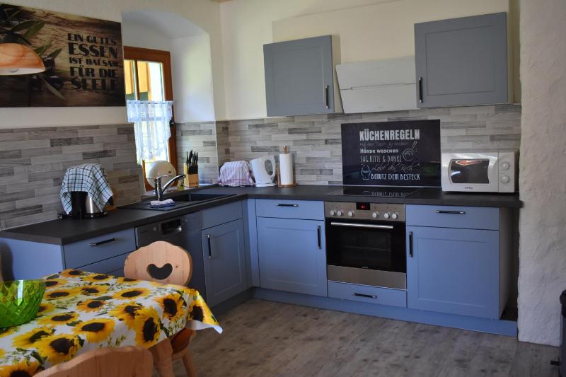One-Bedroom Apartment image 1