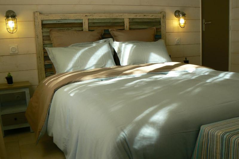 Double Room image 3