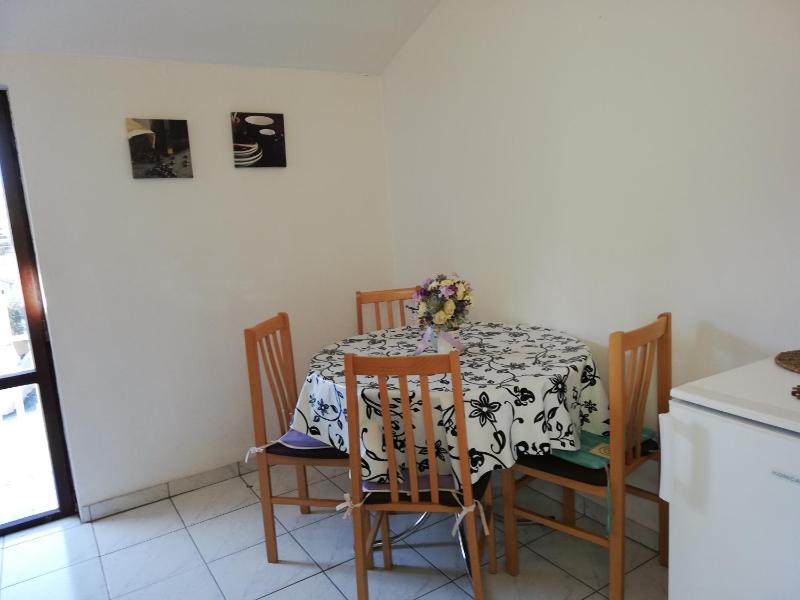 Apartment Maja - image 14