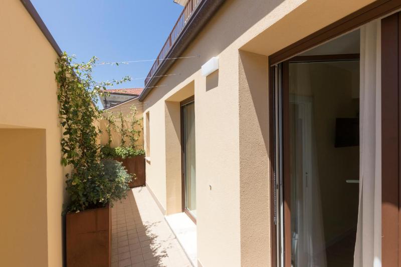 Superior Apartment image 1