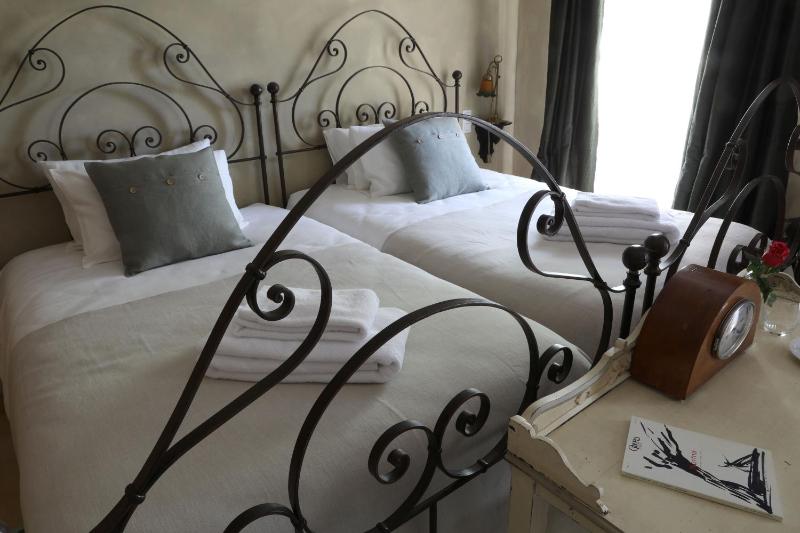 Executive Double or Twin Room image 1