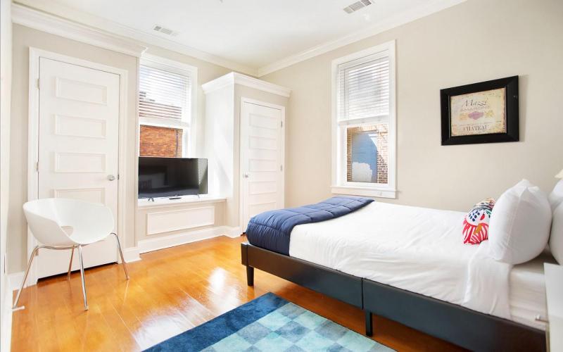 Apartment image 2