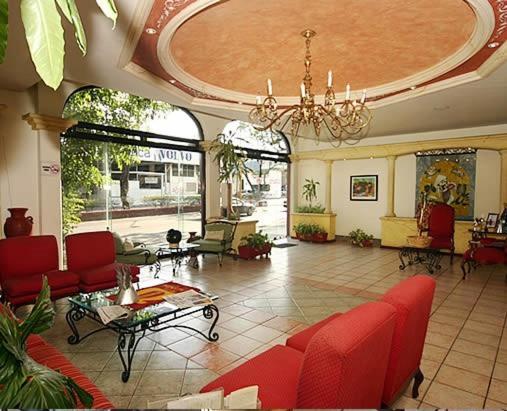 Hotel Calenda - image 1