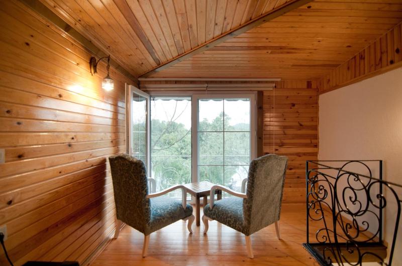 Bungalow image 3
