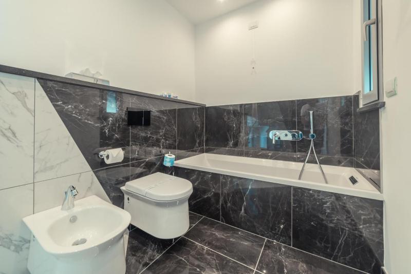 Junior Suite with Sea View image 2