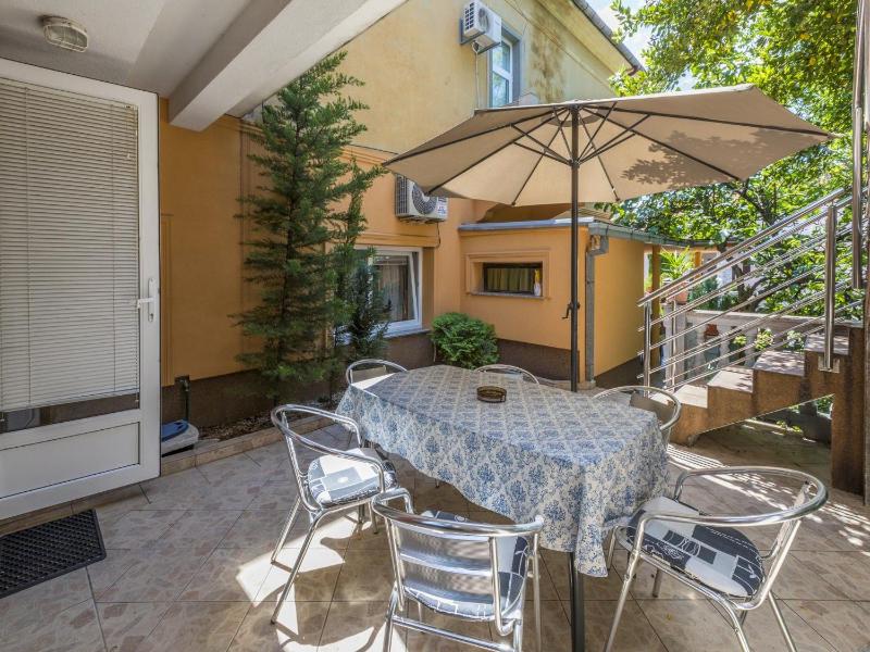 Apartments Vilma - image 11