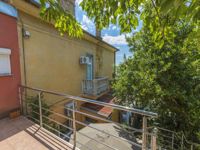 Apartments Vilma - image 9