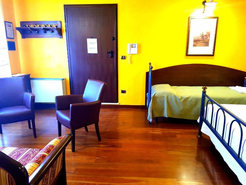 Suite image 4