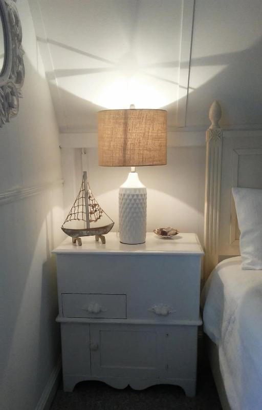 King Room with Balcony image 2
