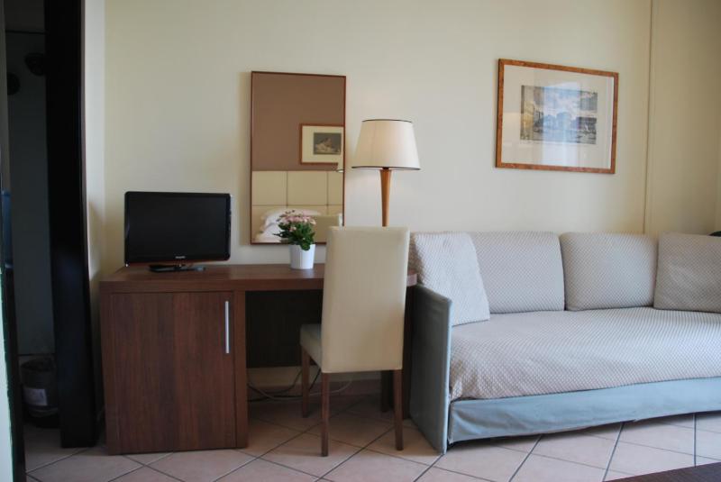 Triple Room image 3