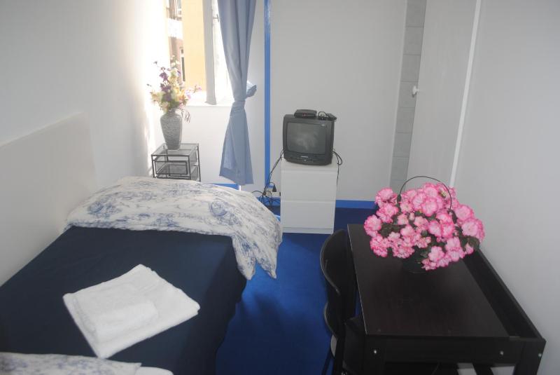 Olympia Hotel - image 14