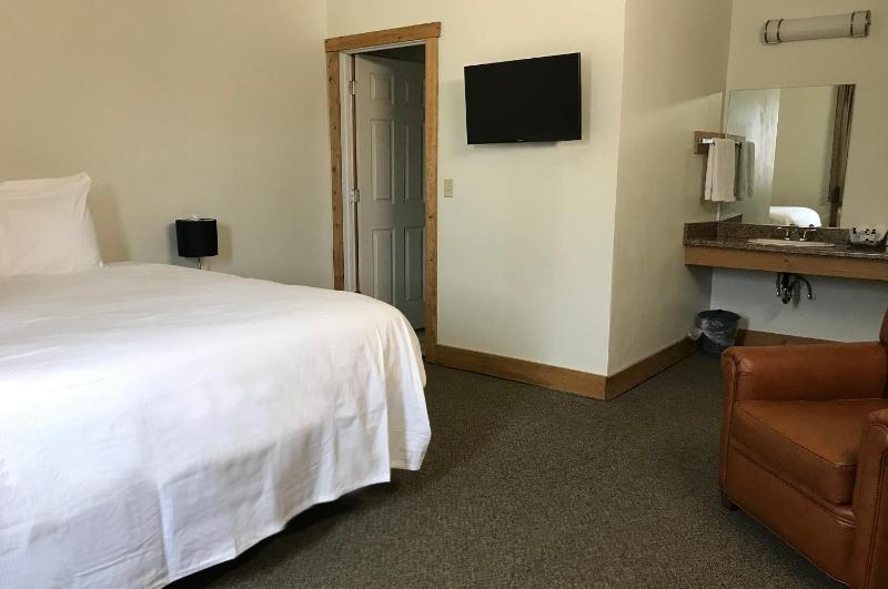 King Room image 1