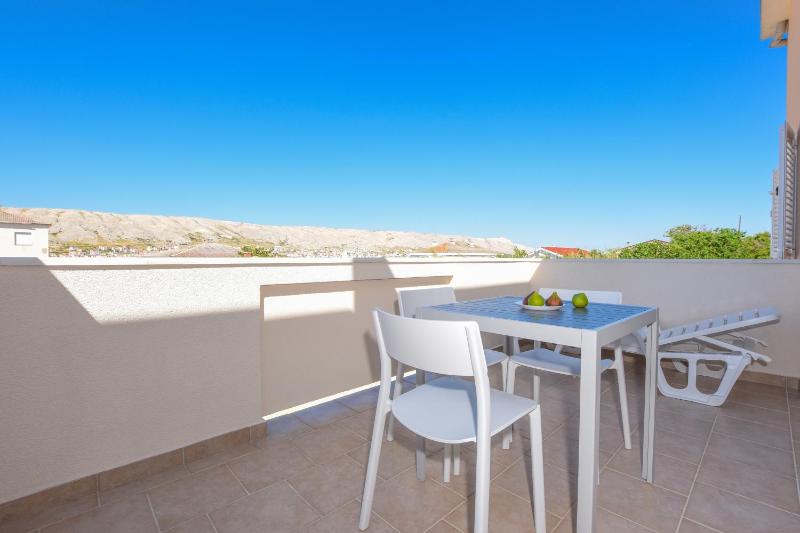 Villa Magena - Modern Apartments in Pag Center - image 35