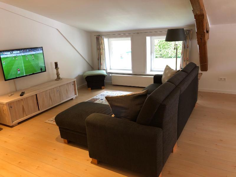 Apartment 5 Images