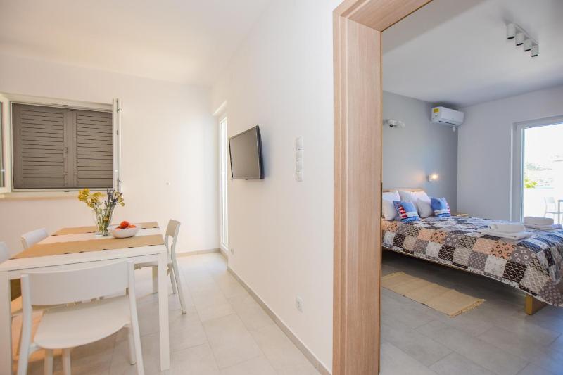 Villa Magena - Modern Apartments in Pag Center - image 8