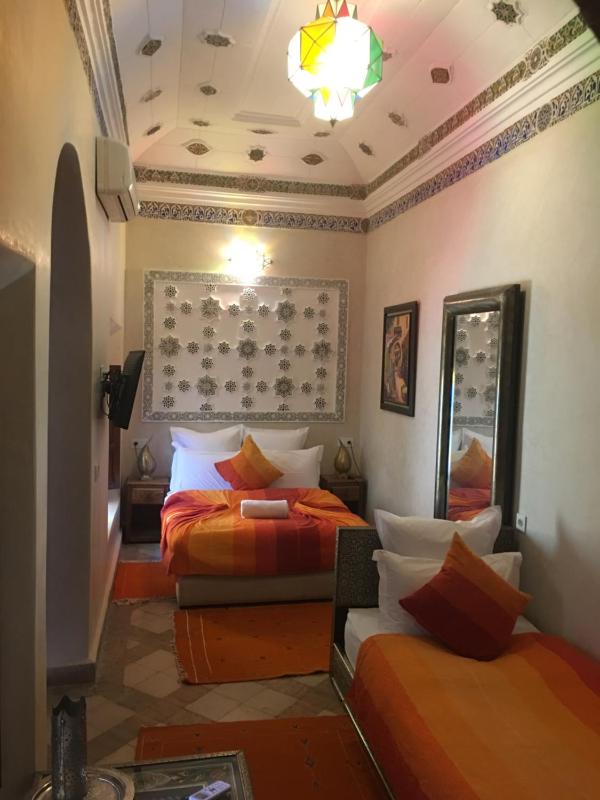 Oriental Musc Suite image 1
