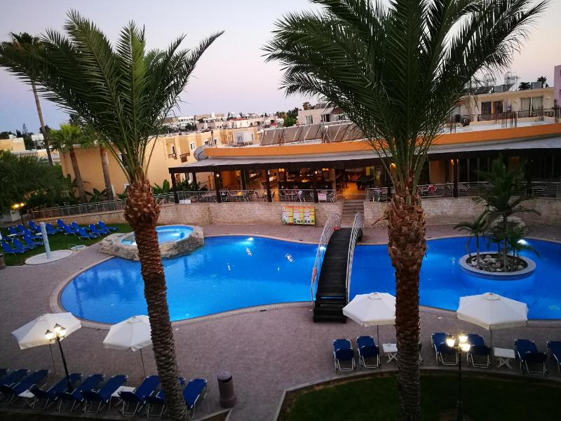 Pagona Holiday Apartments - image 10