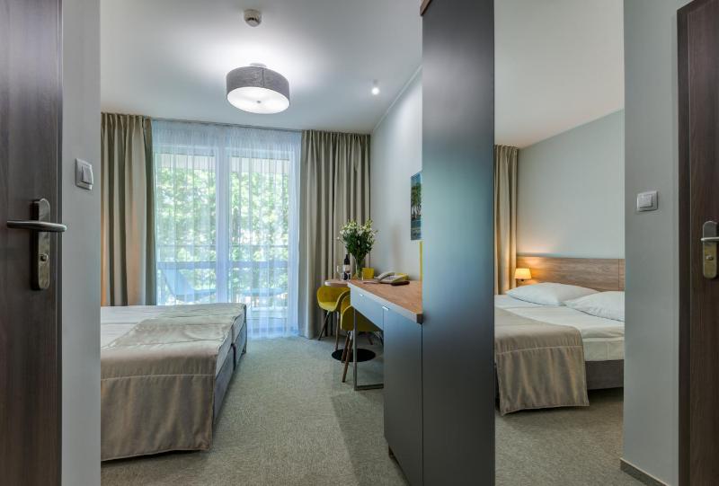 Double Room image 2
