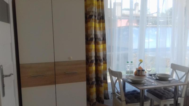 Apartment image 4