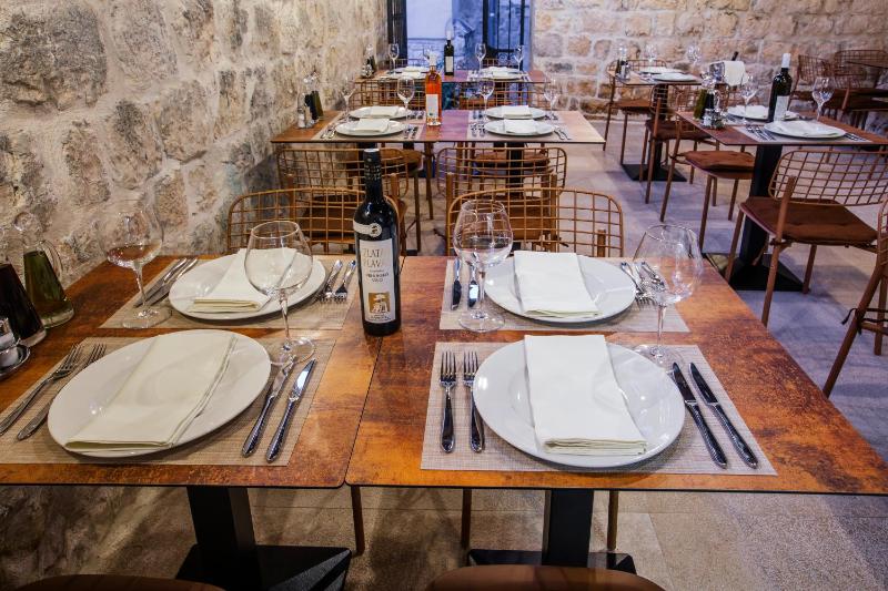 Heritage Hotel Dea Hvar - image 17