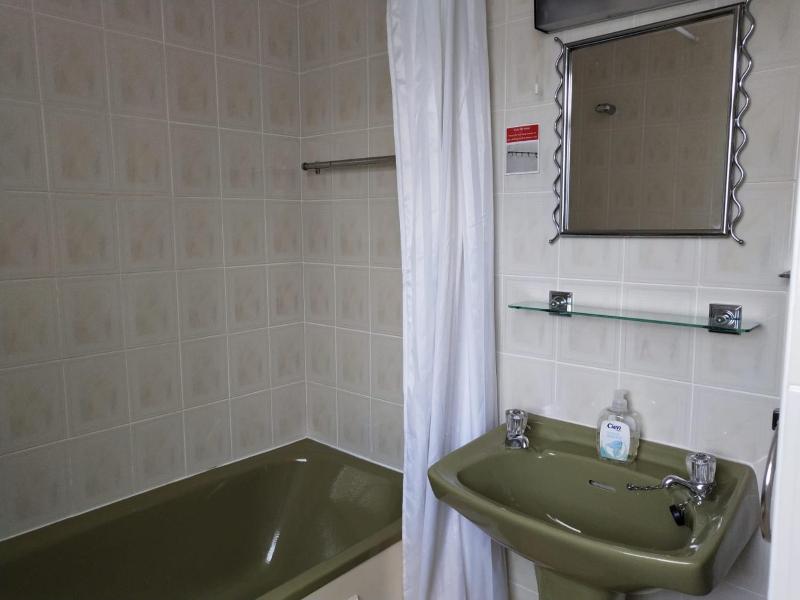 Everglades Hotel - image 7