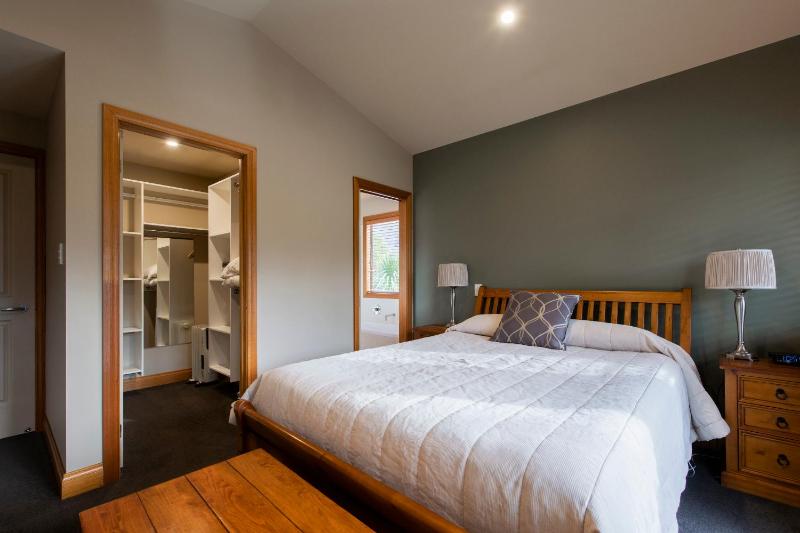 Wanaka Luxury Apartments - image 29