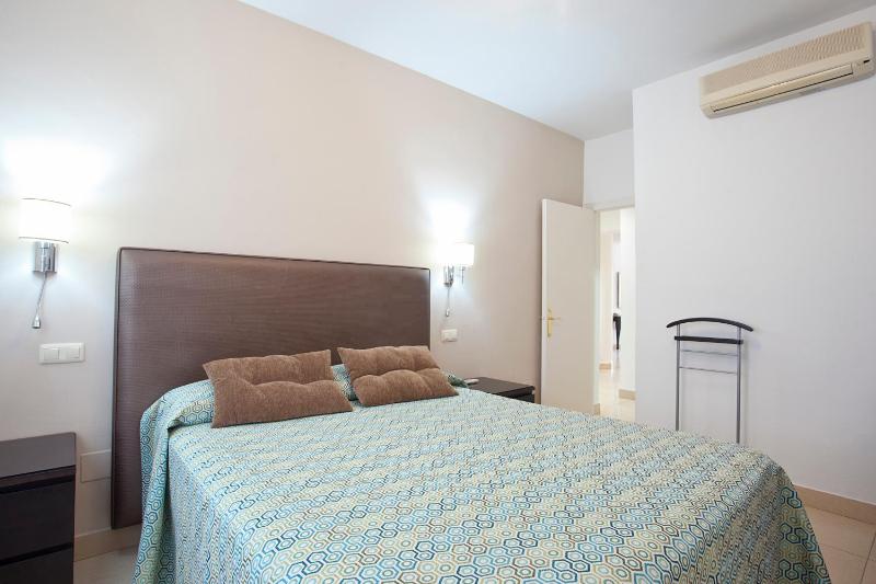 Apartamentos Ecuador Park - image 16