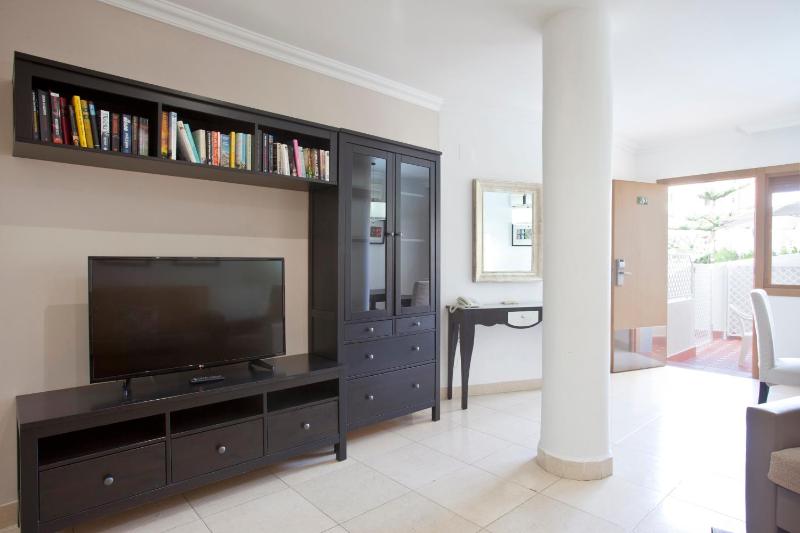 Two-Bedroom Apartment image 4