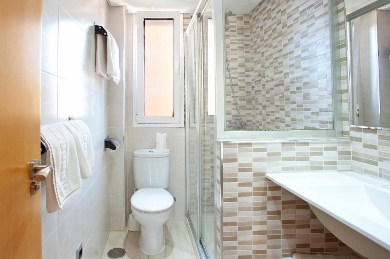 Apartamentos Ecuador Park - image 35