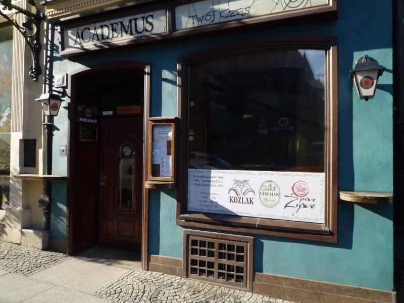 Academus - Pub Rooms Cider - image 16