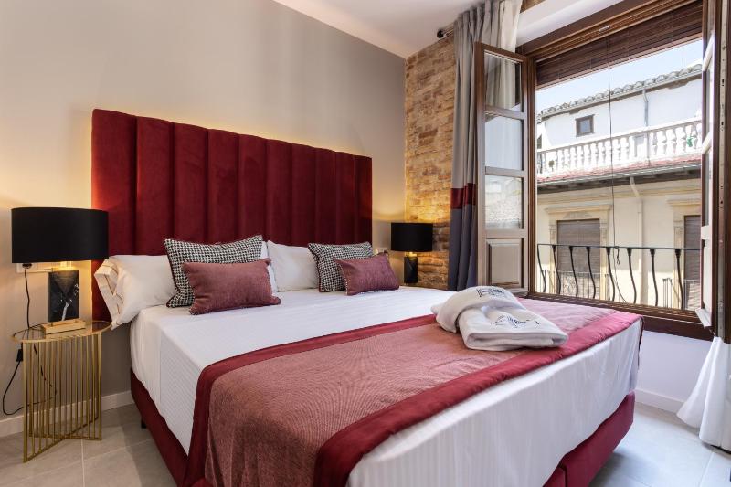 BiBo Suites Plaza Nueva - image 14