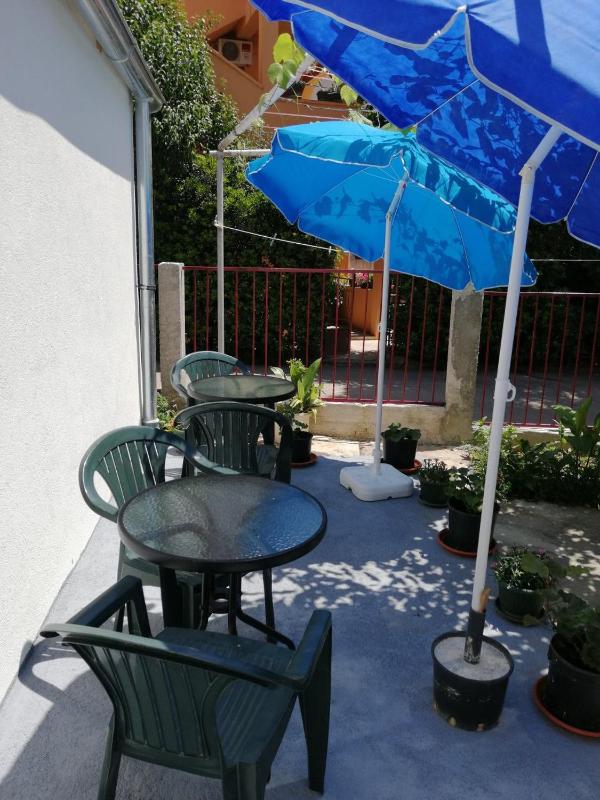 Sara apartments - image 8