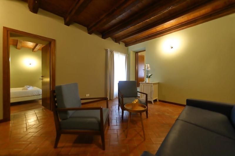 Osteria Luxury Apartments - image 39