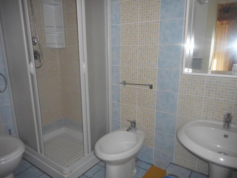 Double Room with Private Bathroom image 1