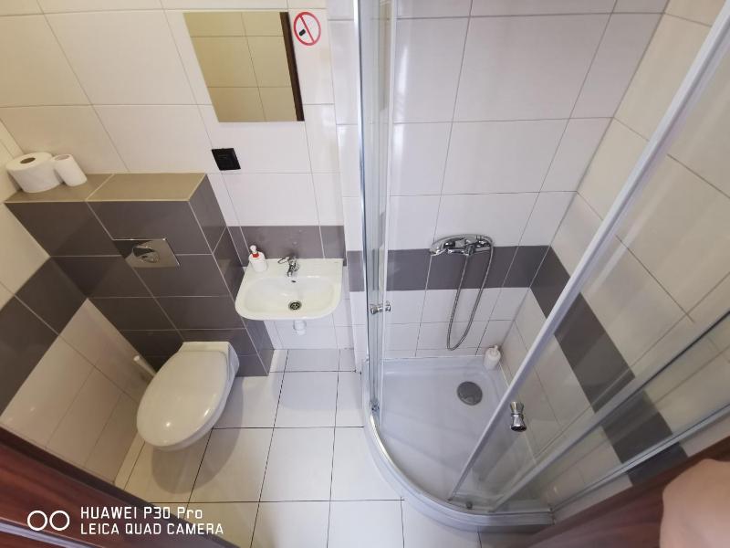 Standard Triple Room image 1