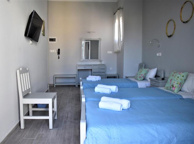 Triple Room image 1