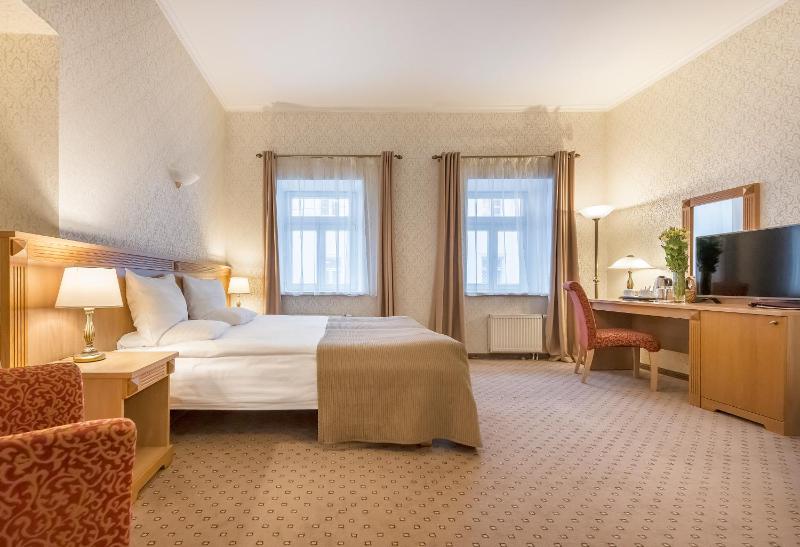 Standard Double Room image 1