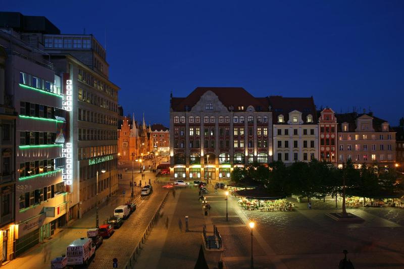 LeoApart Solny Square ApartHotel - image 13