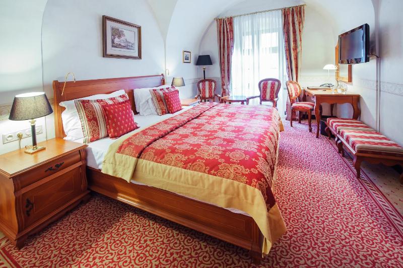 Arcadia Boutique Hotel - image 12