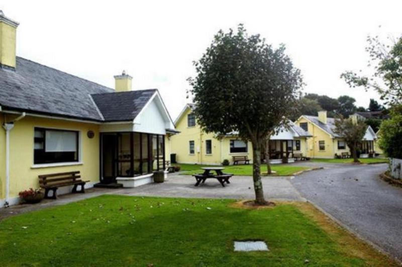 Three-Bedroom Cottage image 1