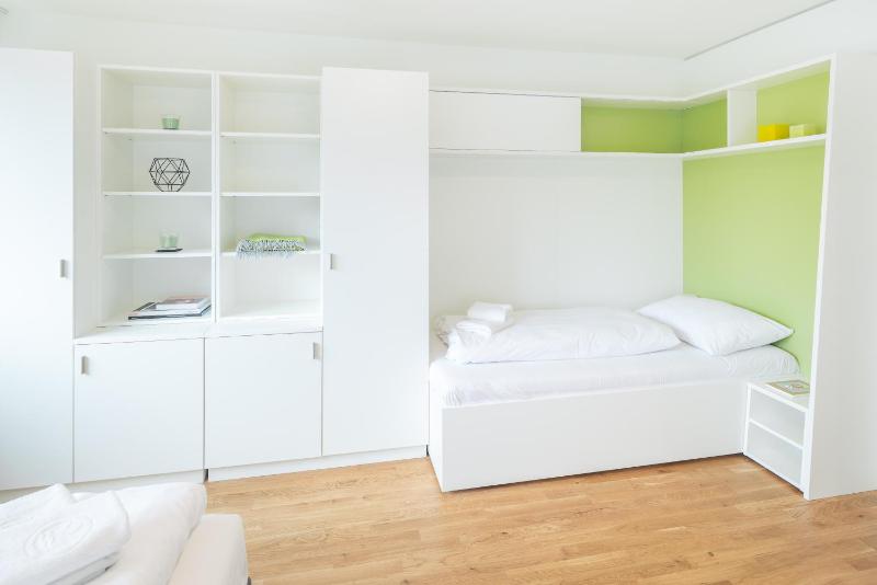 Triple Room image 4