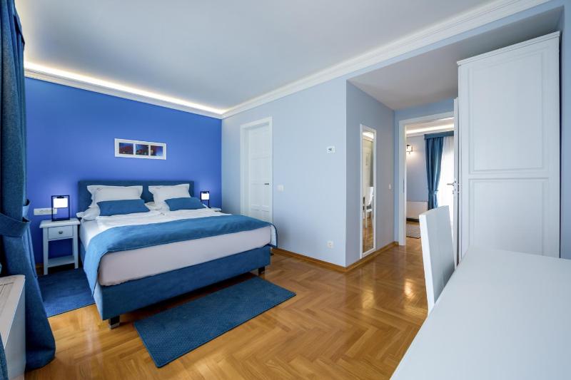 Hotel Domino - image 29