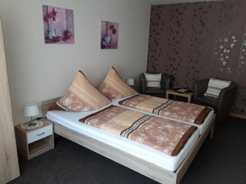 Quadruple Room image 1