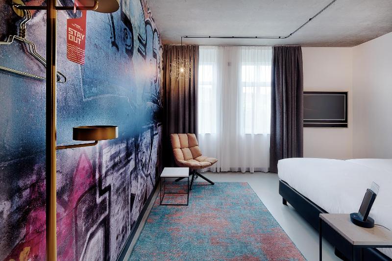 Twin Room - Disability Access image 3