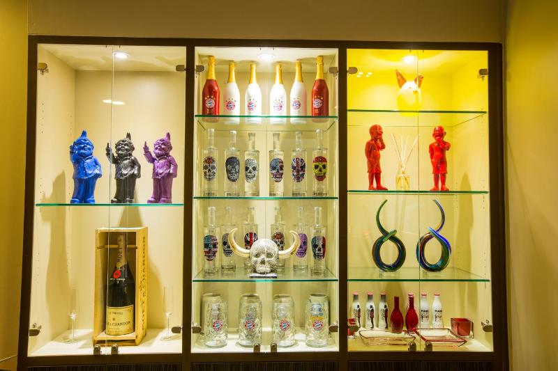 Munich Deluxe Hotel - image 16