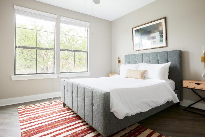 Three-Bedroom Suite image 2