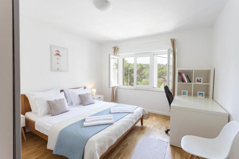 One-Bedroom Apartment with Balcony image 1