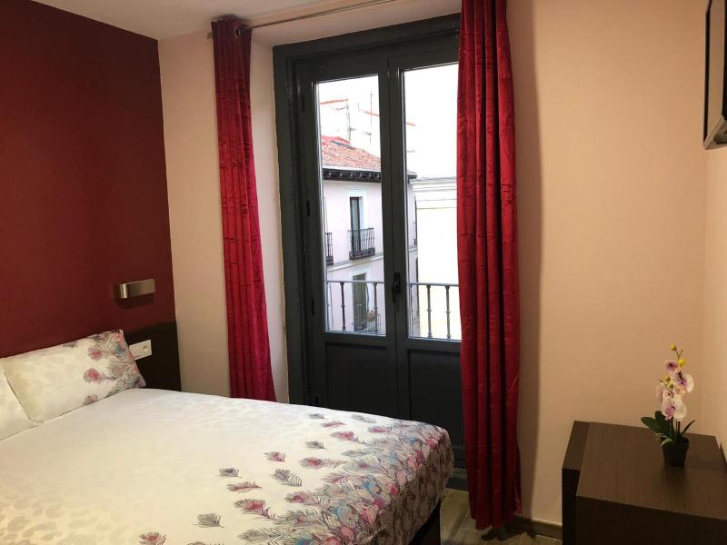 Hostal Corazón de Madrid 1 - image 15